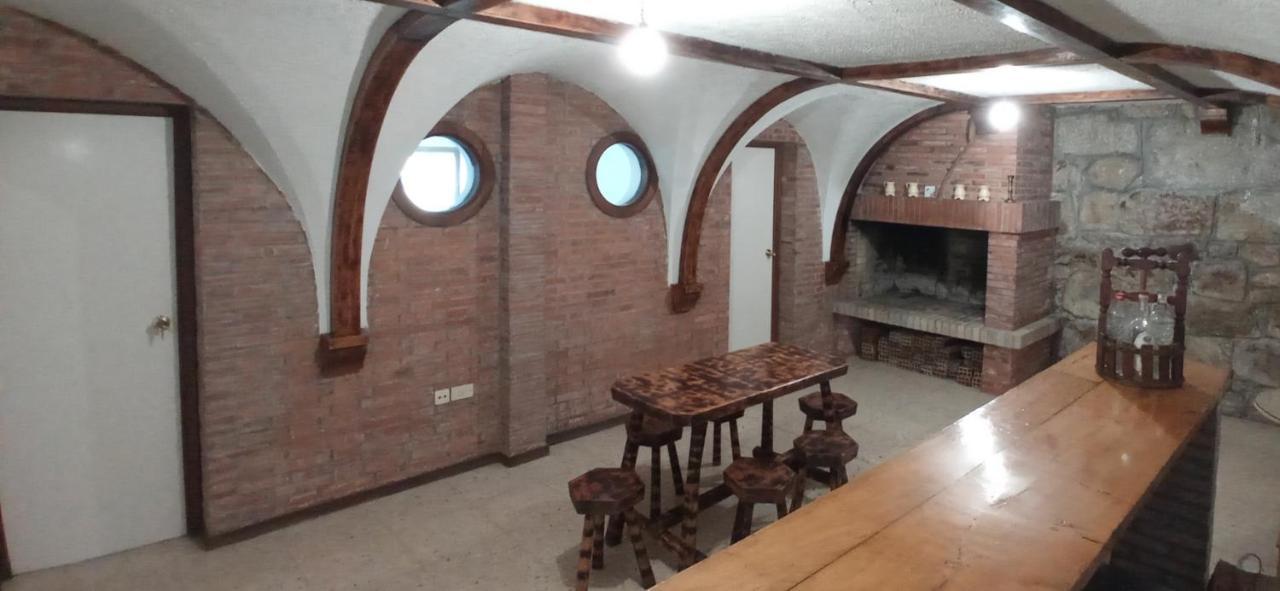 Casa Independiente Para Grandes Grupos Y Familias Valeixe Esterno foto